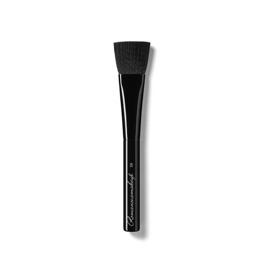 s8-nose-contour-sexy-makeup-brush-romanovamakeup-1