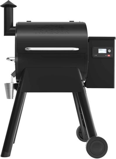 traeger-pro-575-pellet-grill-black-1