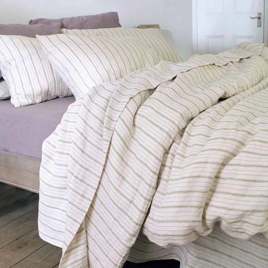 piglet-in-bed-linen-flat-sheet-pear-ticking-stripe-1