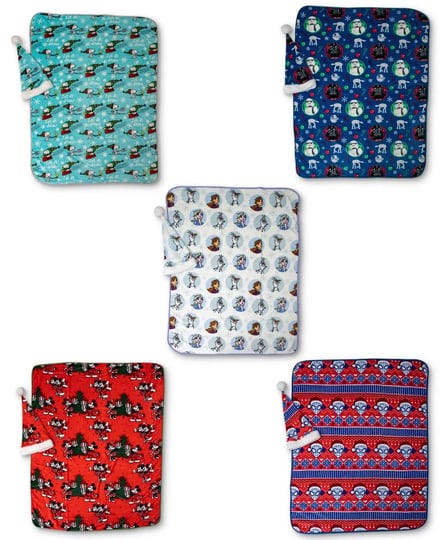 disney-2-pc-travel-blanket-santa-hat-set-marvel-spiderman-1