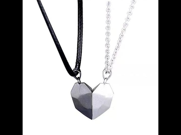 2-pcs-matching-necklace-for-couples-two-souls-one-heart-pendant-magnetic-couples-necklaceadjustable--1