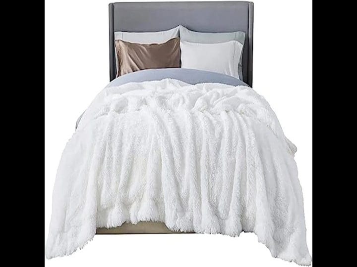 faux-fur-blanket-white-throw-50-x-60-1