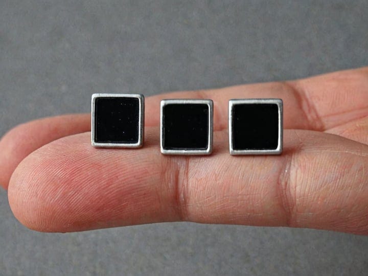 Stud-Earrings-For-Men-5