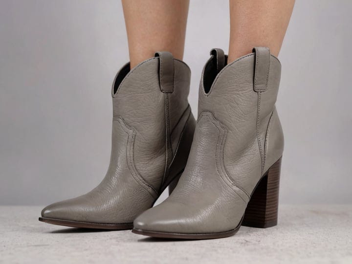 Grey-Boots-Women-2