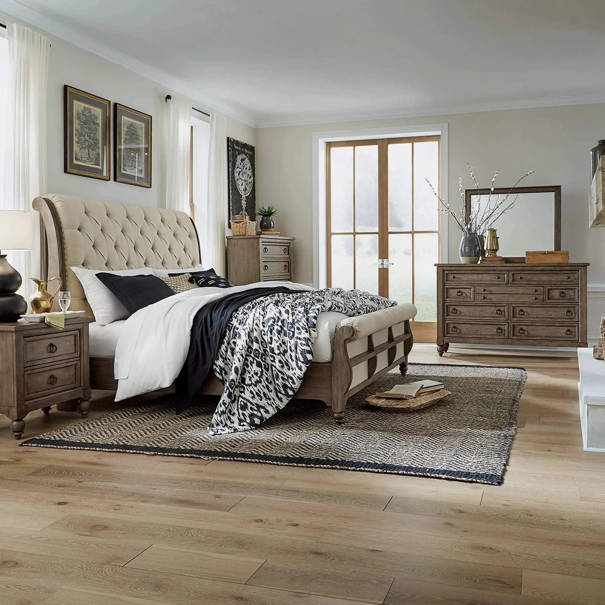 Liberty Americana Farmhouse King Sleigh Bedroom Set | Image