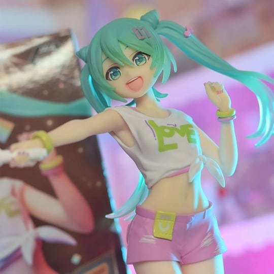 hatsune-miku-luminasta-figure-live-cheering-1