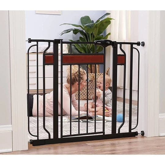 regalo-home-accents-extra-wide-walk-thru-baby-gate-1