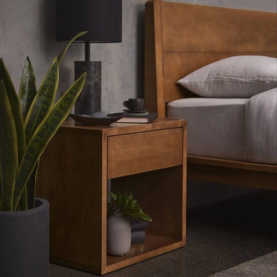 the-nightstand-in-walnut-thuma-1