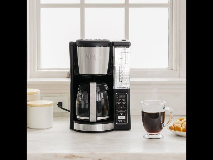 ninja-coffee-brewer-programmable-12-cup-1