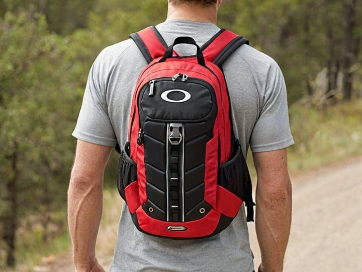 Oakley-Enduro-20L-3-0-Backpack-6