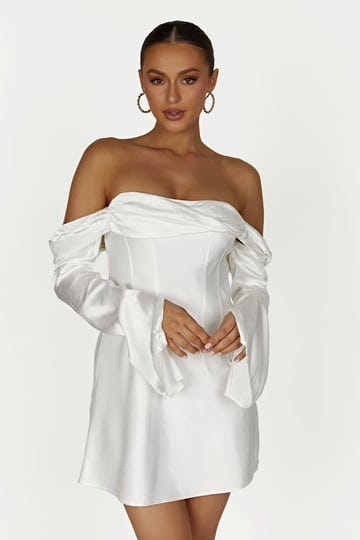 wnt-giselle-off-shoulder-satin-mini-dress-white-xxl-afterpay-meshki-18th-birthday-outfitsgiselle-off-1