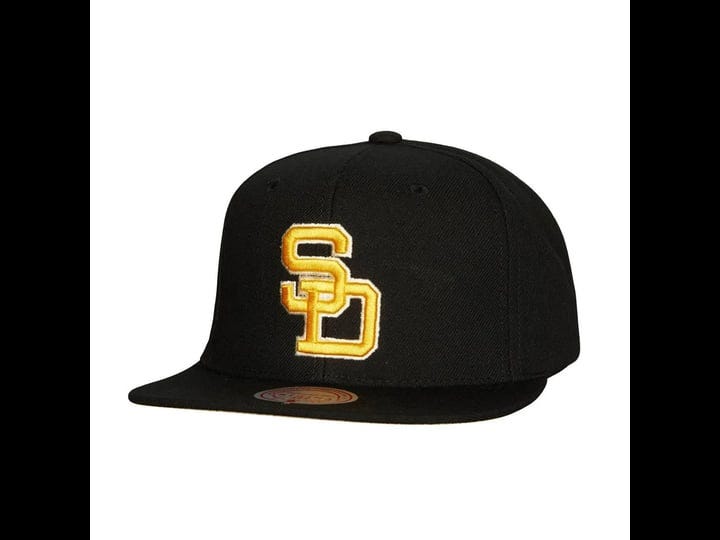 mitchell-ness-san-diego-padres-team-classic-snapback-hat-black-1