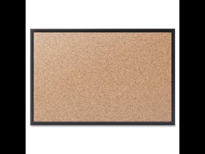 quartet-classic-cork-wall-mounted-bulletin-board-1