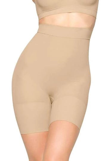 skims-everyday-sculpt-shorts-in-clay-1