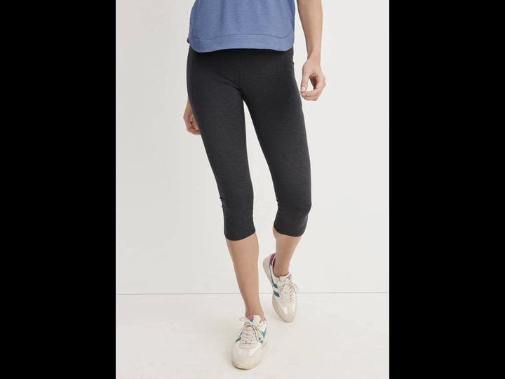 jockey-womens-everactive-capri-legging-l-black-heather-1