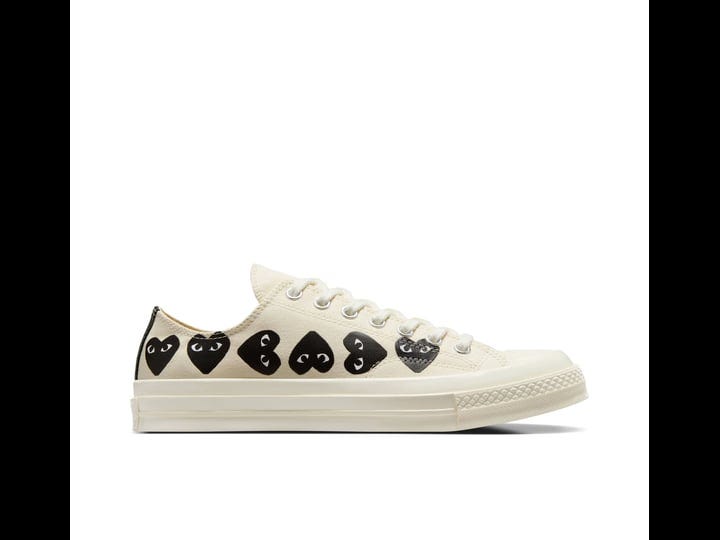 converse-chuck-taylor-all-star-70-ox-comme-des-garcons-play-multi-heart-milk-1