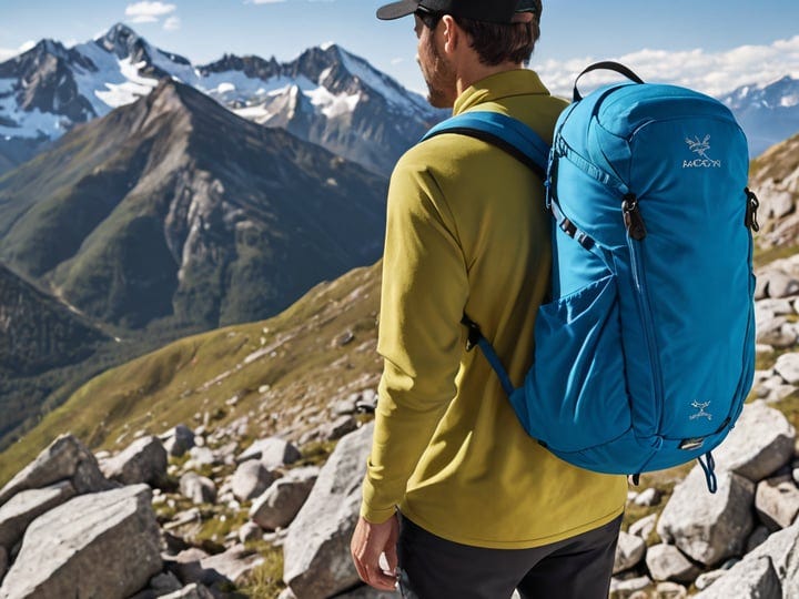 Arcteryx-Mantis-6