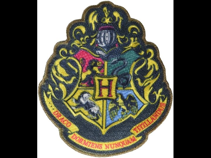 simplicity-harry-potter-hogwarts-crest-iron-on-applique-patch-for-clothes-backpacks-and-accessories--1