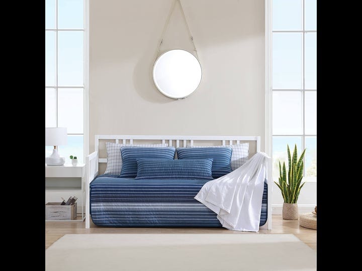 nautica-coveside-cotton-blue-4-piece-daybed-cover-set-1