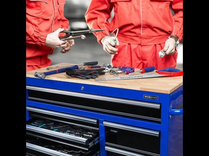 42-7-drawer-workpro-rolling-tool-chest-1