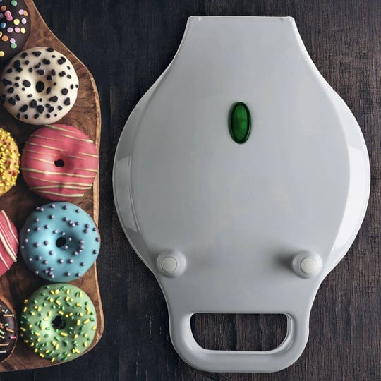 chef-buddy-m030266-electric-appliance-baking-mini-donut-maker-machine-1