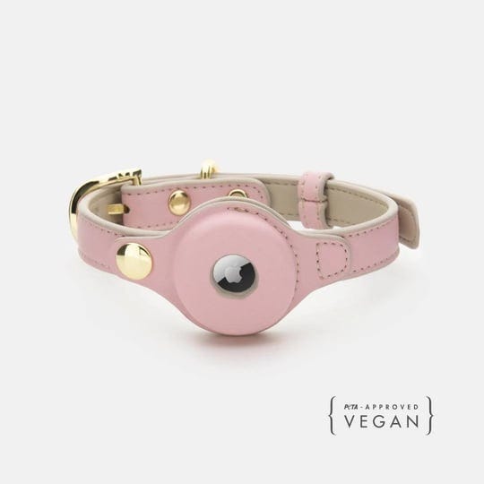nina-woof-cupertino-dog-collars-harnesses-leashes-made-from-vegan-leather-with-dog-tracker-device-ho-1