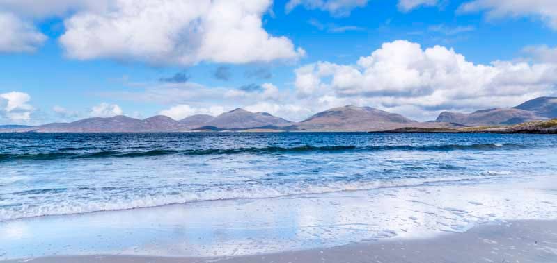 mountain backdrop to Luskentyre beach