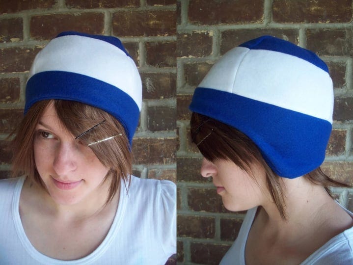 akiseo-candy-cane-fleece-hat-hanukkah-blue-white-blue-no-pompom-1