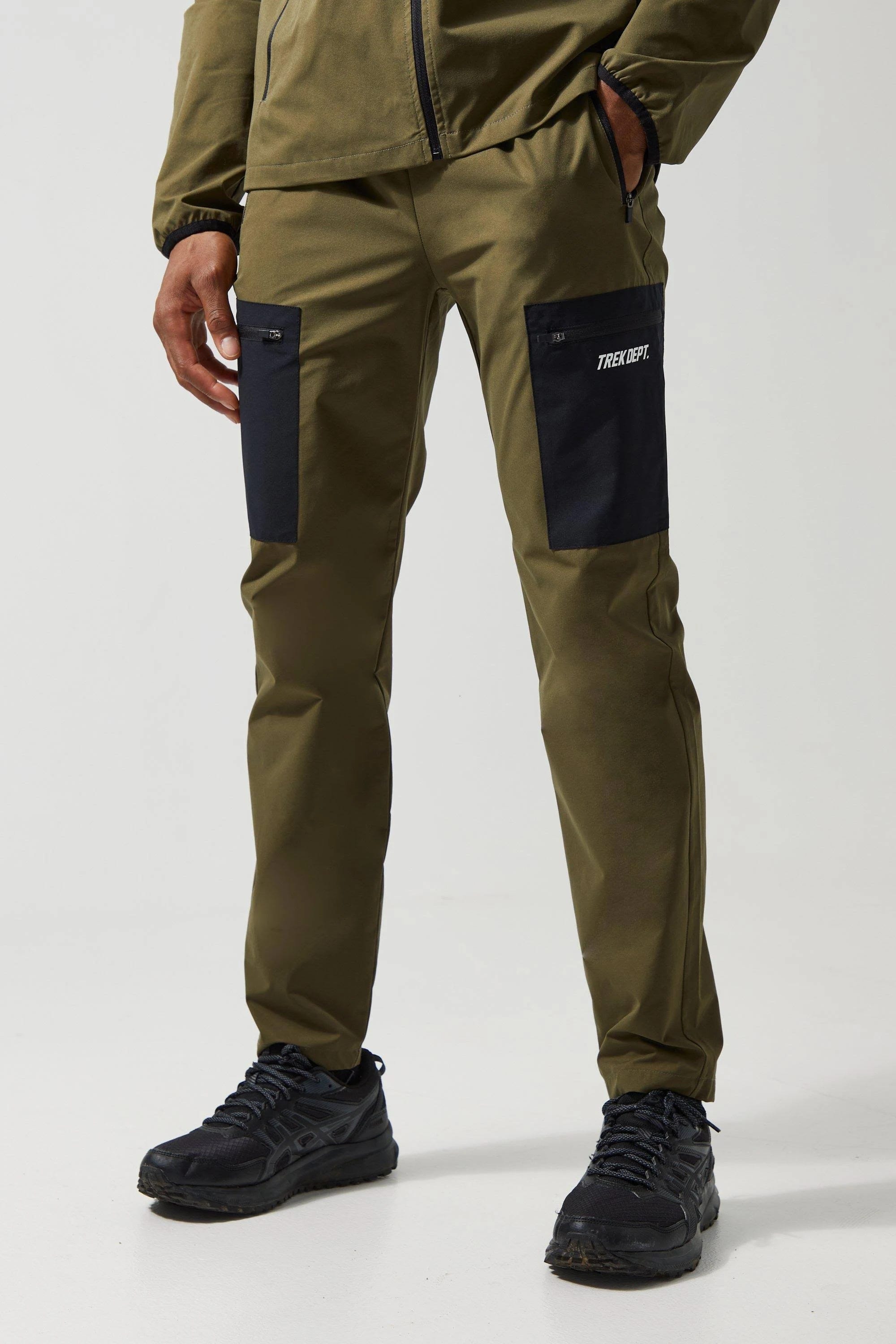 BoohooMAN Green Active Cargo Joggers for Men: Gorpcore Fashion and Functionality | Image