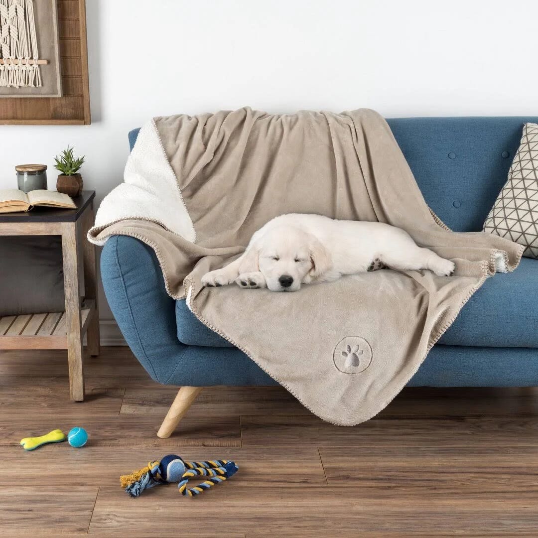 Waterproof Pet Blanket: Reversible, Machine Washable, and Versatile | Image