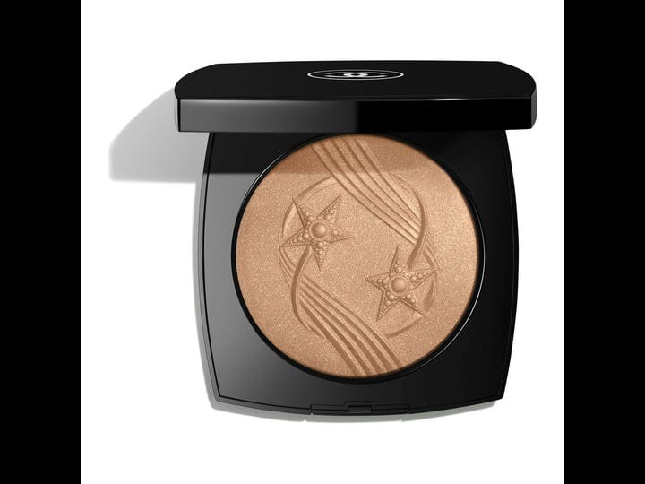 chanel-makeup-chanel-oversize-illuminating-face-powder-in-warm-gold-la-comte-0-49oz-color-gold-red-s-1
