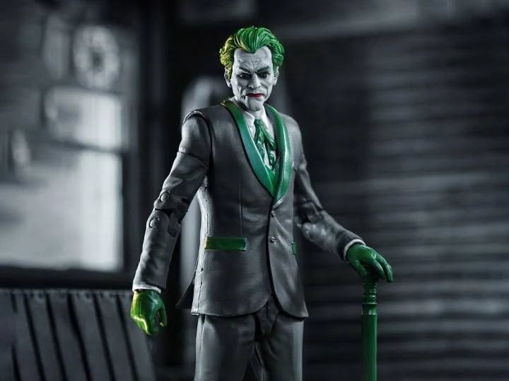 gold-label-collection-the-joker-the-criminal-limited-edition-of-3010-pieces-action-figure-1