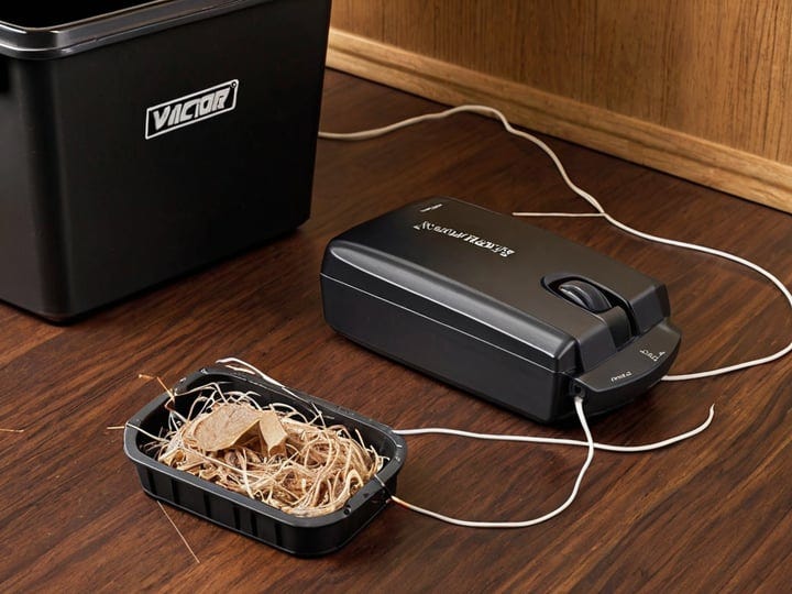 Victor-Electronic-Mouse-Trap-4