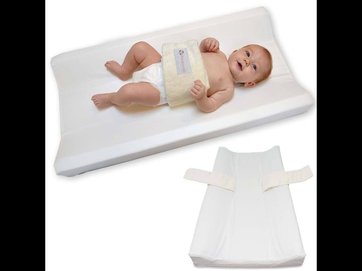 poopoose-wiggle-free-diaper-changing-pad-changing-table-pad-white-1