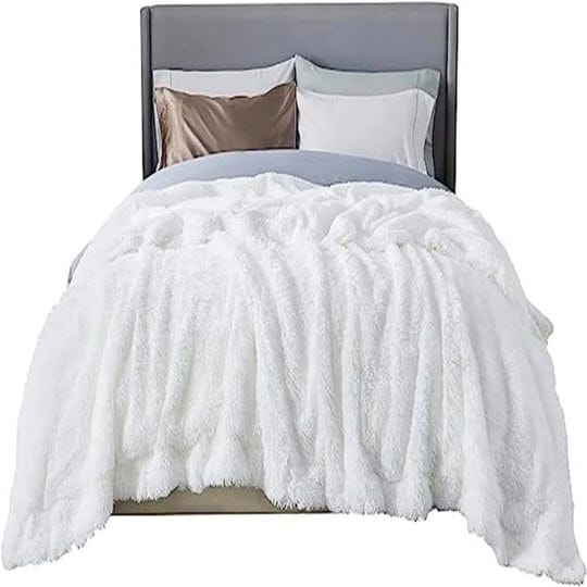 faux-fur-blanket-white-throw-50-x-60-1