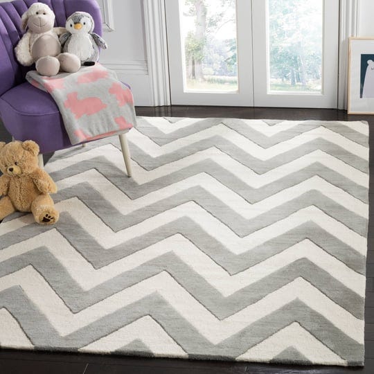 safavieh-kids-basic-chevron-wool-area-rug-grey-ivory-4-x-6-1