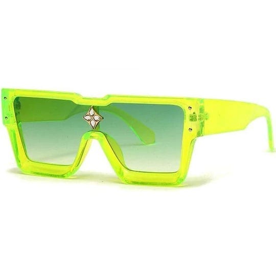 troopers-retro-square-sunglasses-transparent-green-gradient-green-1