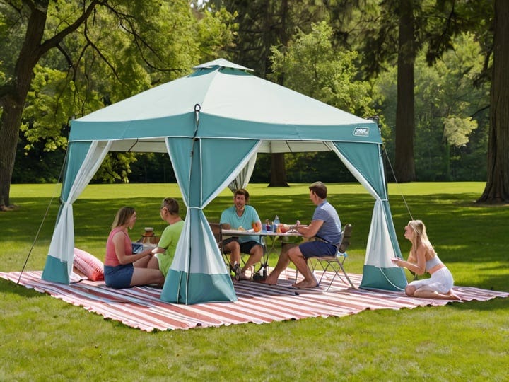 Coleman-15-Ft-X-13-Ft-Instant-Screen-Shelter-4