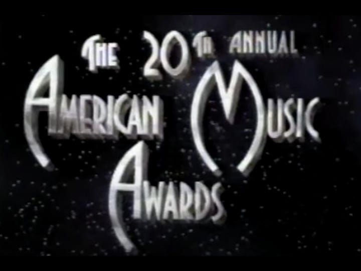 20th-annual-country-music-awards-4309116-1