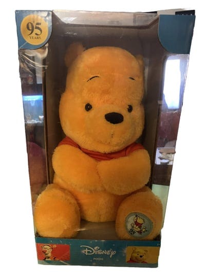 95th-anniversary-winnie-the-pooh-collector-plush-bear-1