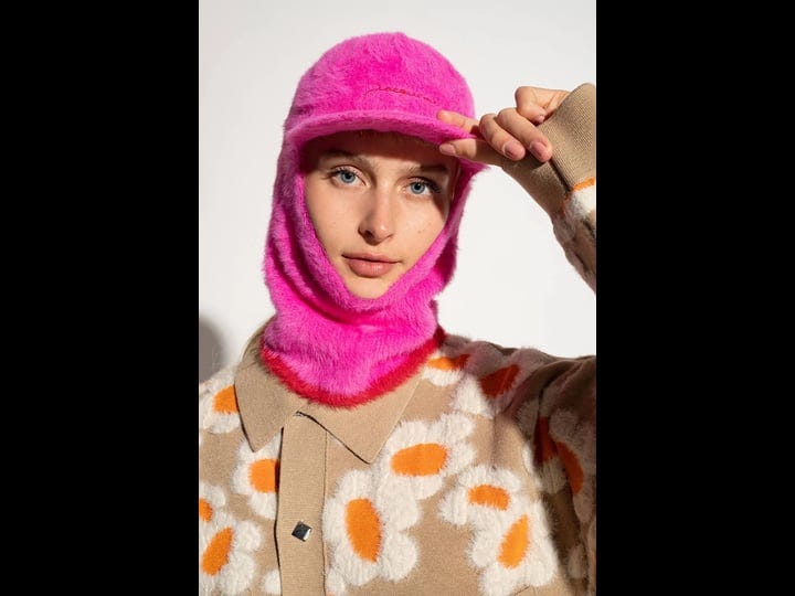 jacquemus-pink-la-cagoule-casquette-balaclava-1