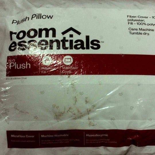 plush-pillow-standard-queen-white-room-essentials-1