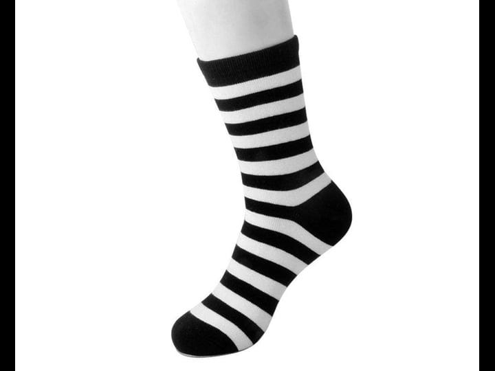 black-white-striped-t-u-k-mens-crew-socks-1