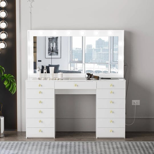 boahaus-lindsay-lighted-vanity-makeup-table-gold-crystal-1