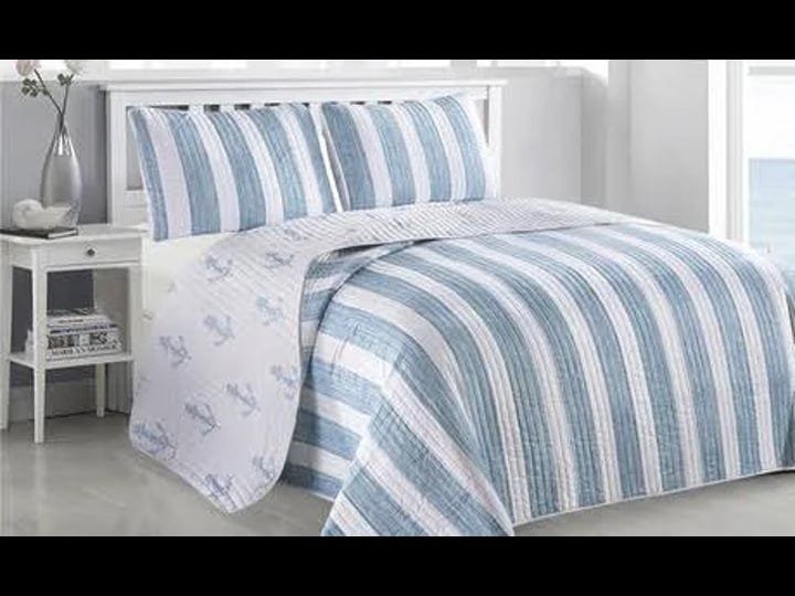 striped-anchor-coastal-quilt-set-bedspread-in-blue-1