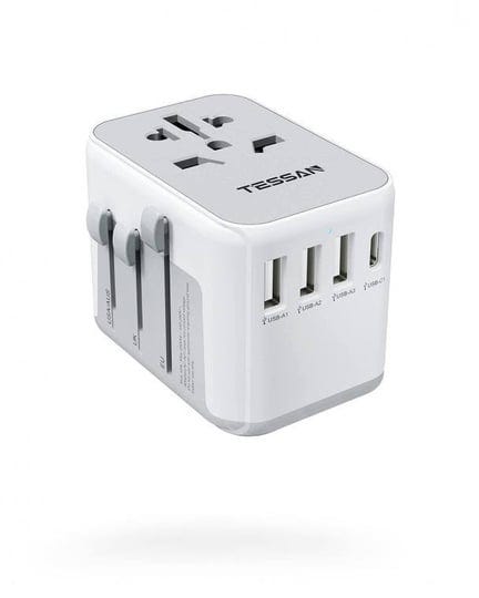 universal-plug-adapter-with-4-usb-ports-fast-charging-pd-17w-1