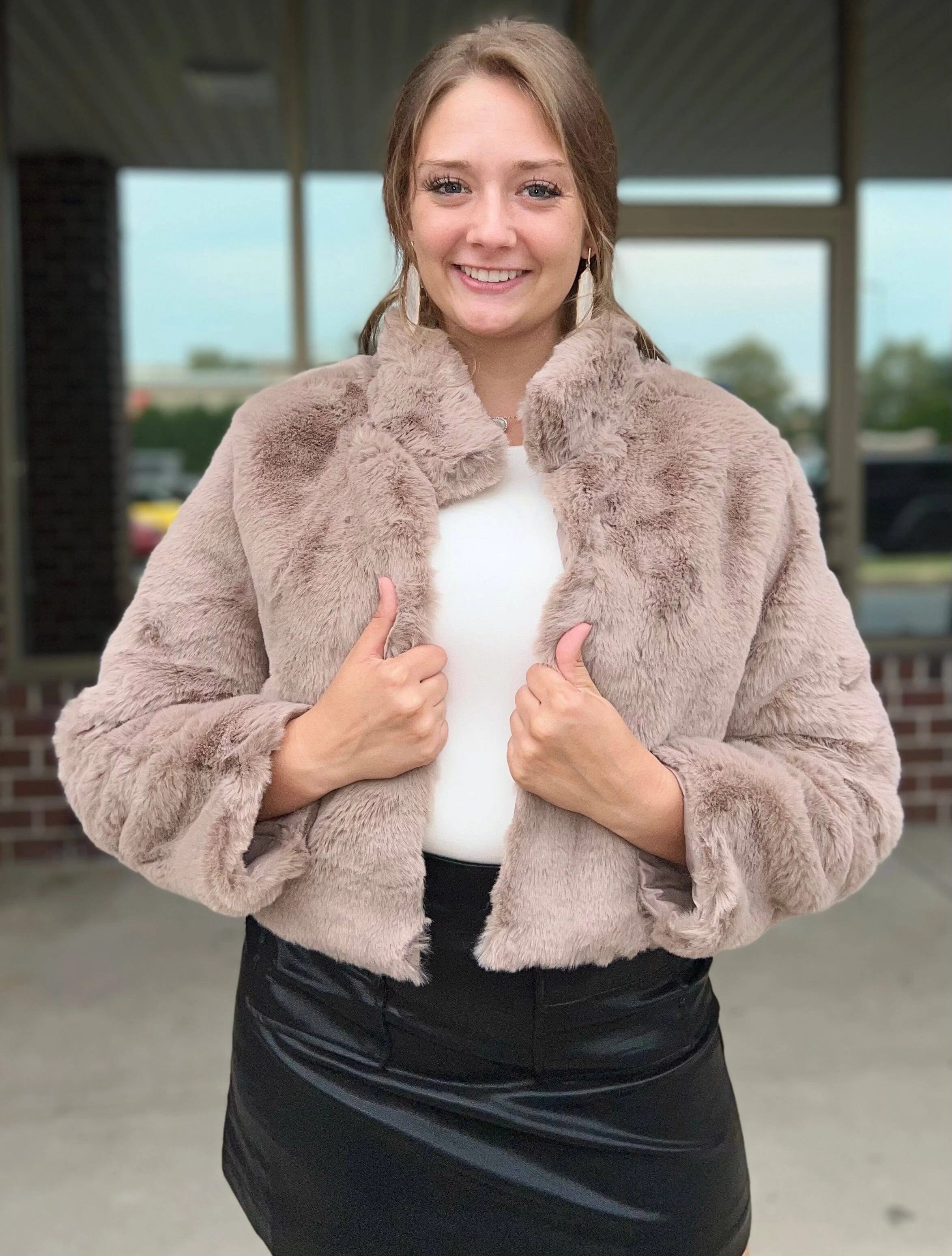 Luxuriously Soft Cream Faux Fur Jacket | Image