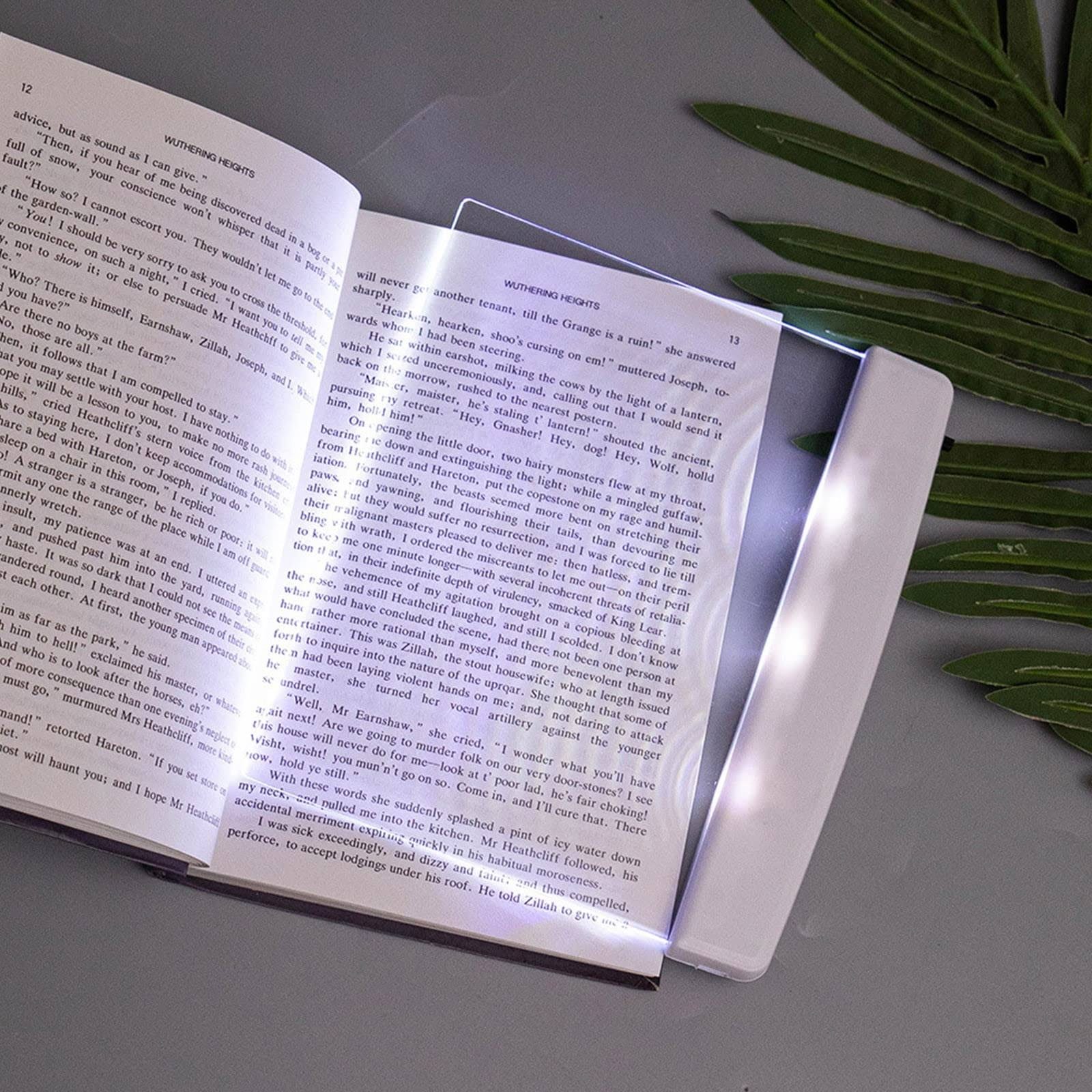 Juesi Flat Wireless Book Light for Comfortable Reading in Bed | Image