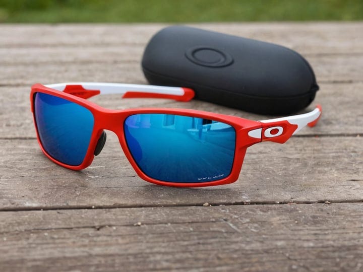 Oakley-Red-White-And-Blue-Sunglasses-4