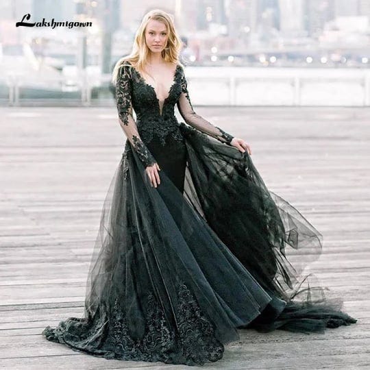 roycebridal-official-store-gothic-design-black-wedding-dresses-long-sleeve-deep-v-neck-appliqued-lac-1